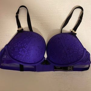 Victoria’s Secret Very Sexy Push-up Bra